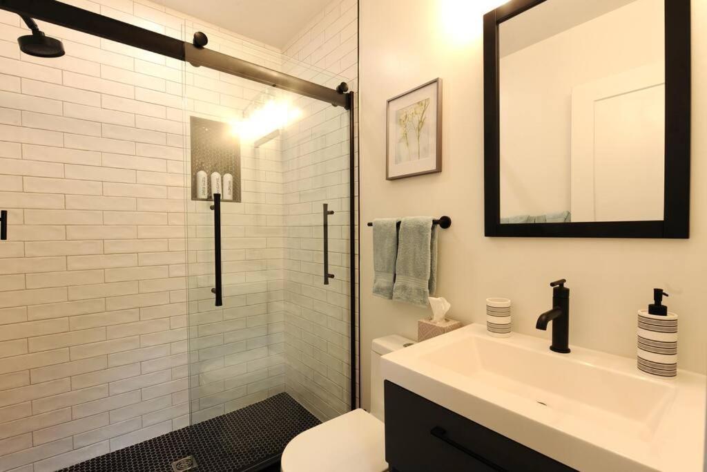 Cherry Blossom Townhouse, Easy Dc Access Washington Exterior foto